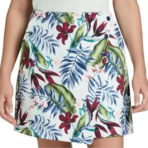 NWT Lady Hagan Overlap Snap Golf Skort - Size 8